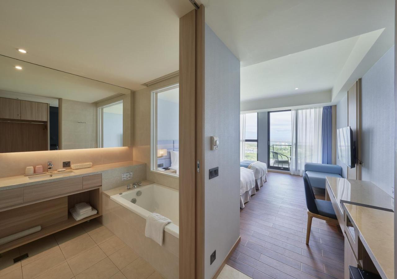 Lanyang Seaview Hotel Toucheng Exterior photo